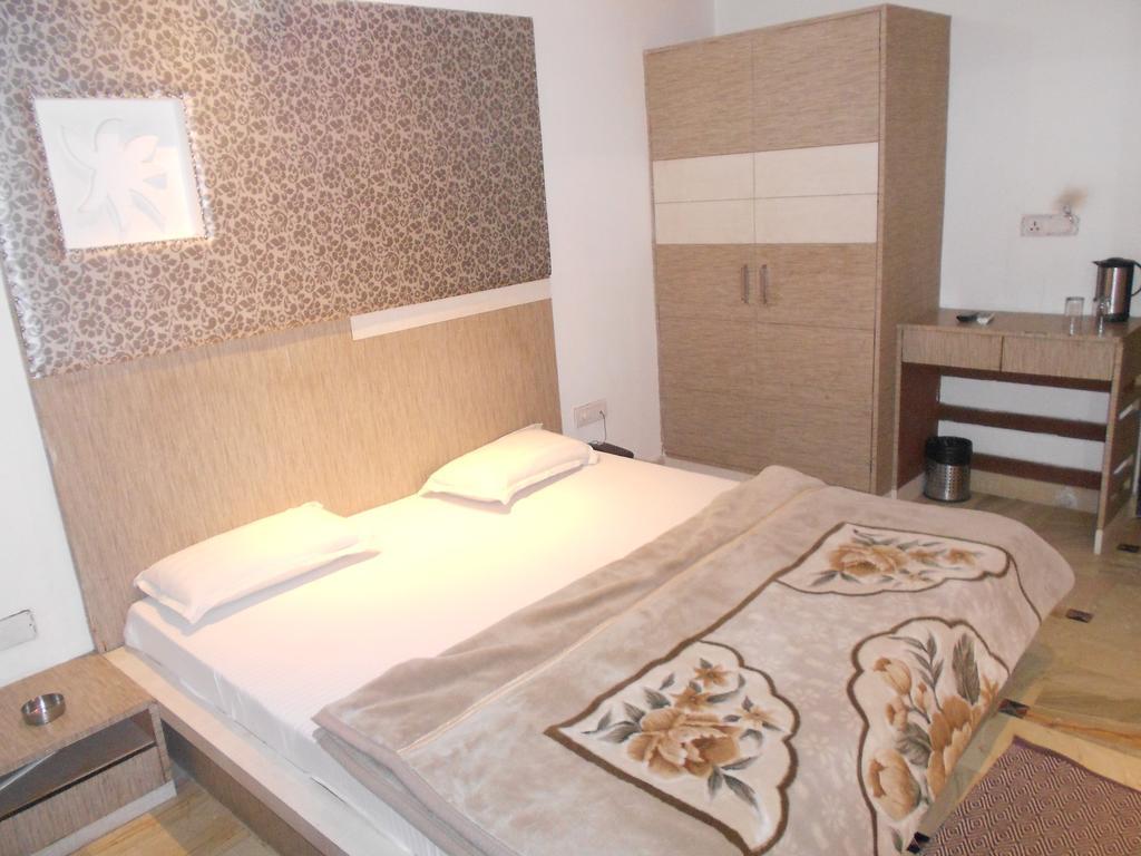 Panna Paradise Hotel